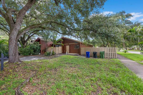 30th Ave, Fort Lauderdale, FL 33309