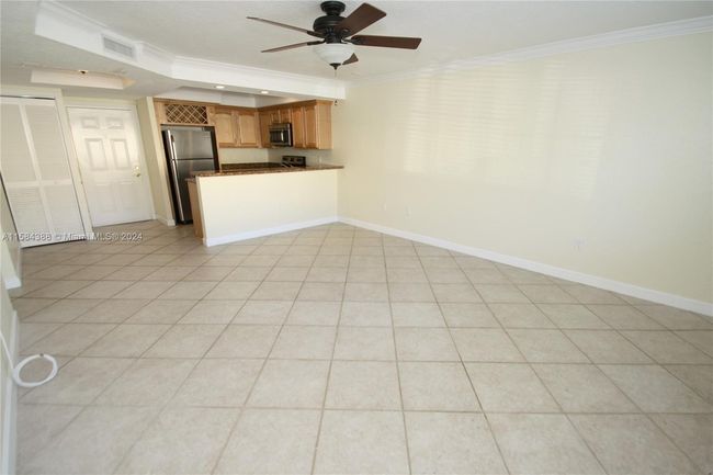 APT-174 - 151 Ne 16 Th Ave, Condo with 2 bedrooms, 2 bathrooms and null parking in Fort Lauderdale FL | Image 6