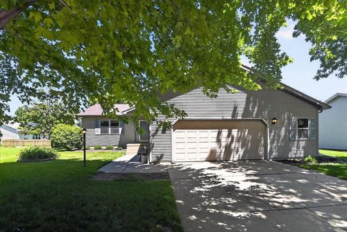 1340 Prairie Rose Drive, Sun Prairie, WI, 53590 | Card Image