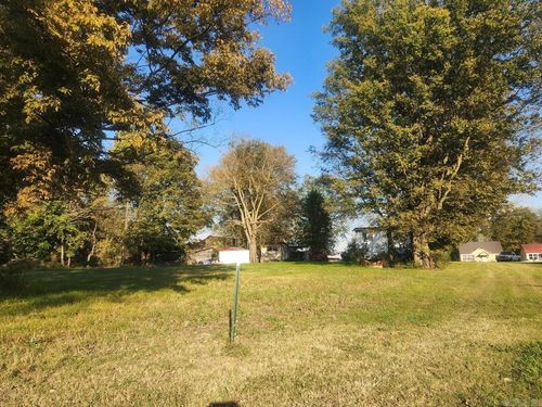 203 Alice Ct, Newport, AR, 72112-4103 | Card Image