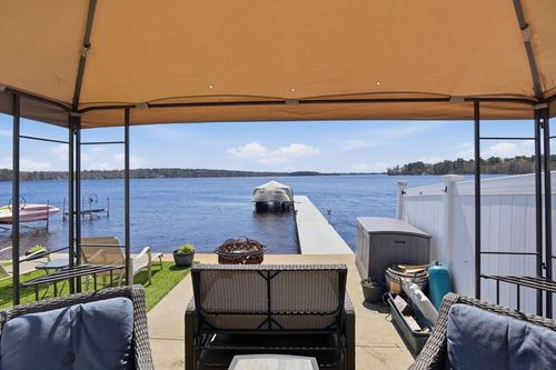 33 Shore Ave, Lakeville, MA, 02347-2331 | Card Image