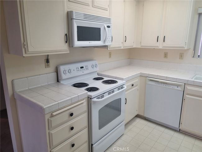 UNIT-2B - 5372 Punta Alta, Condo with 1 bedrooms, 1 bathrooms and 1 parking in Laguna Woods CA | Image 4