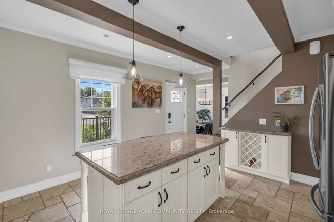 21039 Dalton Rd, House other with 3 bedrooms, 2 bathrooms and 4 parking in Jacksons Point ON | Image 9