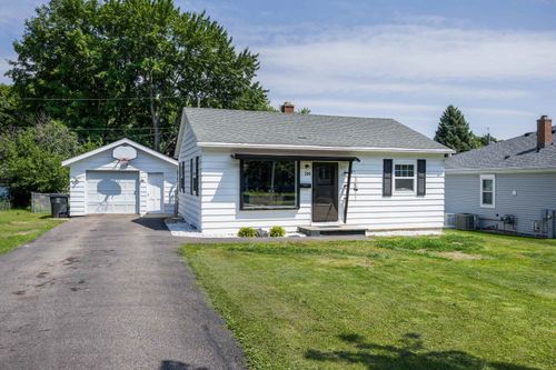 208 W Taft Street, Stoughton, WI, 53589 | Card Image