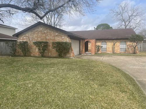 2306 Cambridge Ct N, League City, TX, 77573-5004 | Card Image