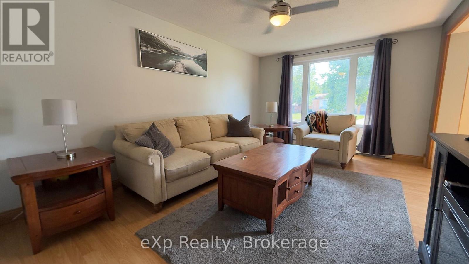 Residential in Kincardine 3