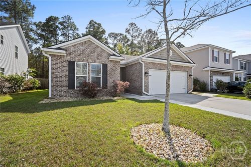 97 Crystal Lake Dr, Savannah, GA, 31407-3530 | Card Image