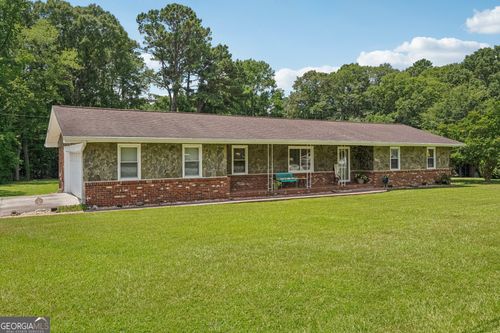 665 Beauregard Blvd, Fayetteville, GA, 30215-1950 | Card Image