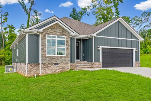 979 Bankside Dr, Clarksville, TN, 37043-2295 | Card Image