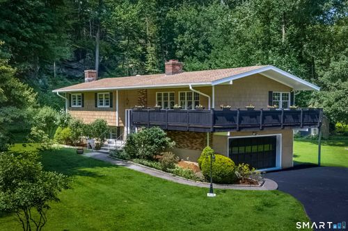 719 Mountain Laurel Rd, Fairfield, CT, 06824-2424 | Card Image