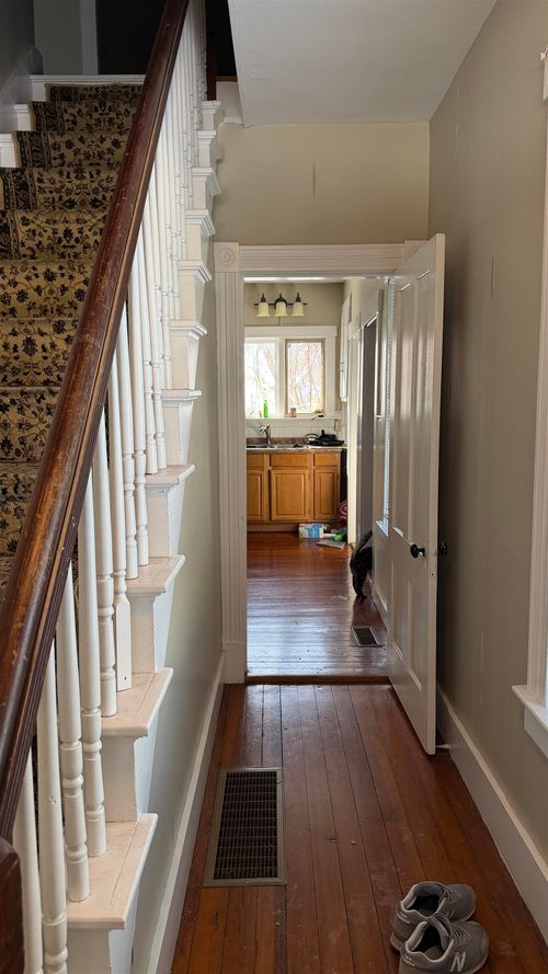 35 Foster St, Keene, NH, 03431-4269 | Card Image