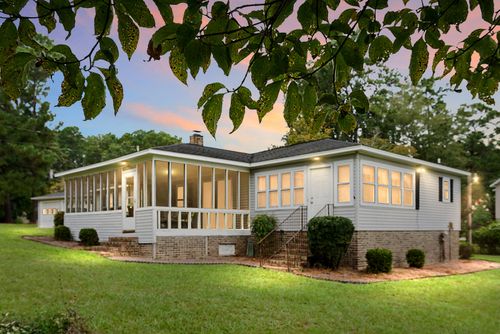 1390 Nightfall Ln, Summerton, SC, 29148-8970 | Card Image