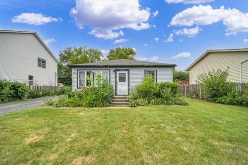 20772 N Elizabeth Ave, Prairie View, IL, 60069-9631 | Card Image