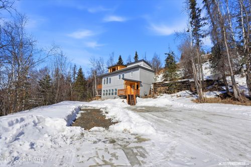 19031 Upper Mccrary Rd, Eagle River, AK, 99577-7969 | Card Image
