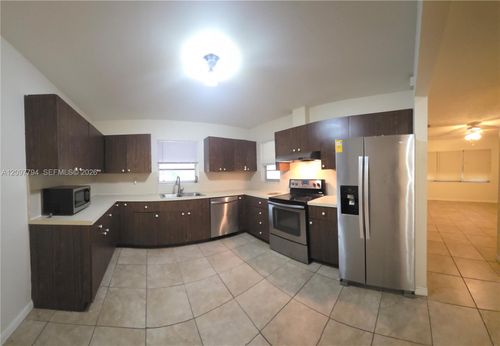 1-2308 Monroe St, Hollywood, FL, 33020-7053 | Card Image