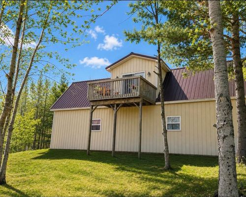 2856 Valley Rd Nw, Kalkaska, MI, 49646-8040 | Card Image
