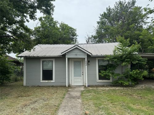 1002 E Dodge St, Stephenville, TX, 76401-4567 | Card Image