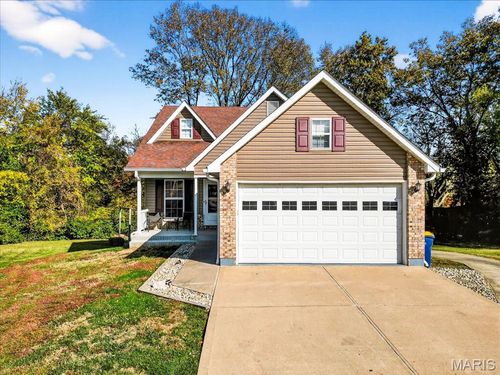 352 Fourbush Ct, Winfield, MO, 63389-1155 | Card Image