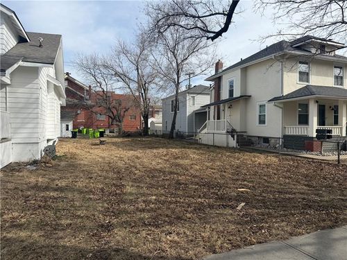 2021 Fayette St, North Kansas City, MO, 64116-3507 | Card Image