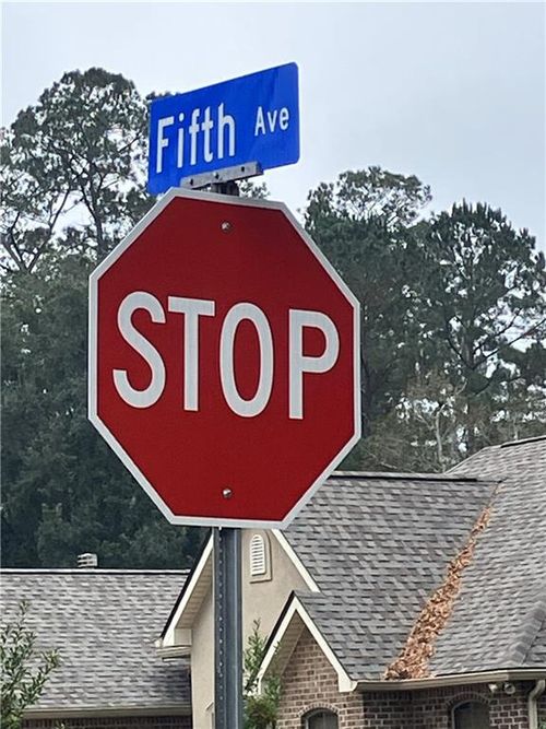 20230 5th Ave, Covington, LA, 70433-5514 | Card Image