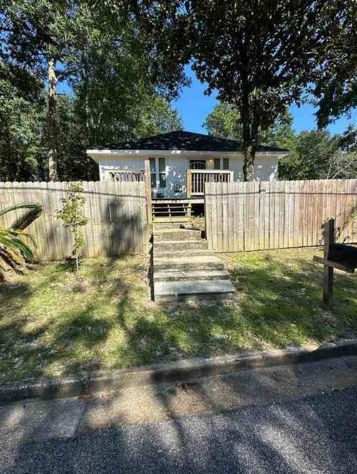 610 Patton Ave, Mobile, AL, 36603-5316 | Card Image