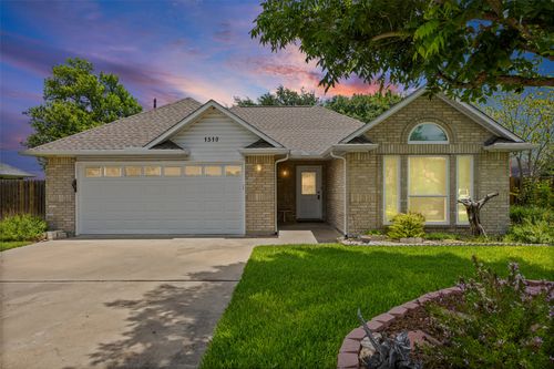1510 Sunrise Terrace, Lockhart, TX, 78644 | Card Image