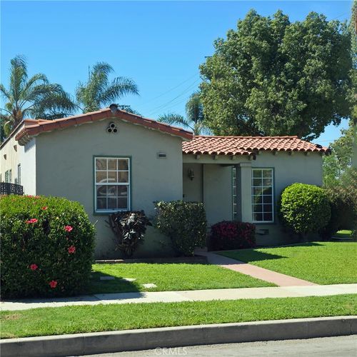 2195 Maine Ave, Long Beach, CA, 90806-4132 | Card Image