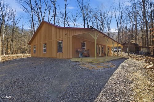 1827 Old Chilhowee Loop, Seymour, TN, 37865-3810 | Card Image