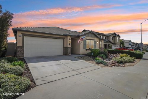 10671 Braverman Dr, Santee, CA, 92071-2708 | Card Image