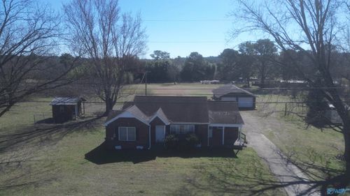 2940 Al Highway 75 N, Albertville, AL, 35951-5242 | Card Image