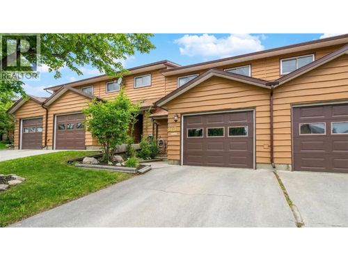 513 20th Ave S, Cranbrook, BC, V1C5X7 | Card Image