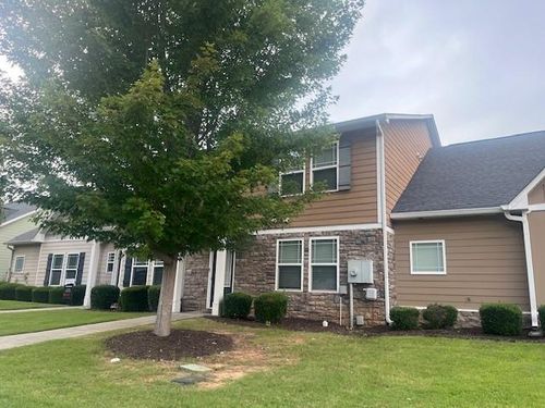 6165 Garden Cir, Douglasville, GA, 30135-6746 | Card Image