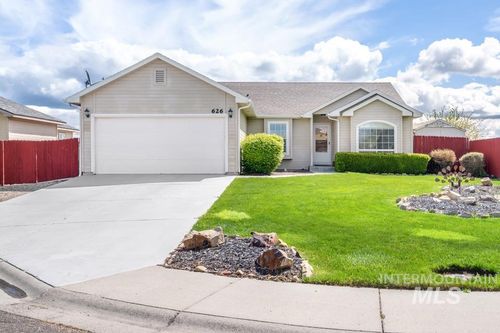 626 Colton St, New Plymouth, ID, 83655-5571 | Card Image