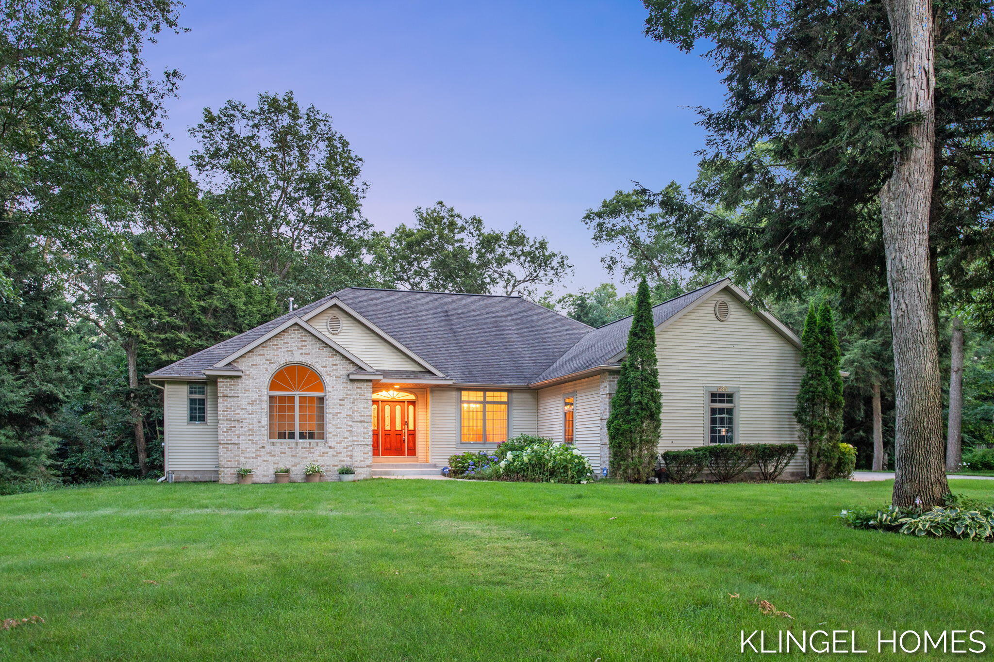 Ricky Dr, Muskegon, MI 49445