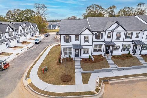 155 Star Ct, Pendergrass, GA, 30567-3905 | Card Image