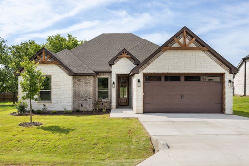 2209 Snake River Dr, Granbury, TX, 76048-6443 | Card Image