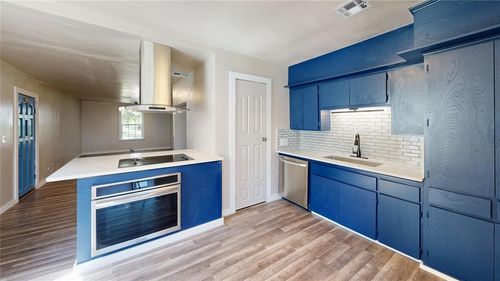 1305 7th Ave Nw, Ardmore, OK, 73401-2469 | Card Image