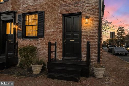 31 College Ave, ANNAPOLIS, MD, 21401-1603 | Card Image