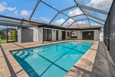 11216 Pocket Brook Drive, House other with 4 bedrooms, 2 bathrooms and null parking in Tampa FL | Image 3