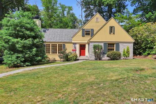 38 Knollwood Rd, North Haven, CT, 06473-4327 | Card Image