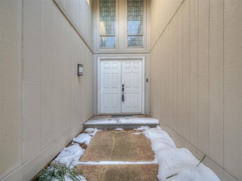 10011 Hefner Village Terrace, Oklahoma City, OK, 73162 | Card Image