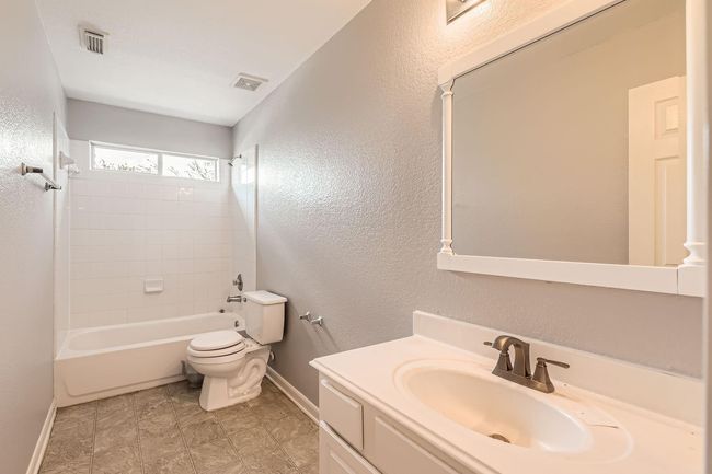 Third Upstairs Full Bathroom | Image 19