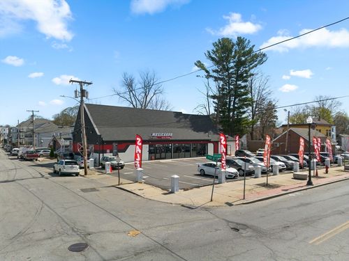 17 Broadway, Methuen, MA, 01844 | Card Image