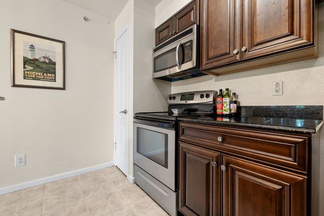 UNIT-302 - 6000 Shepherd Mountain Cv, Condo with 2 bedrooms, 2 bathrooms and 2 parking in Austin TX | Image 12