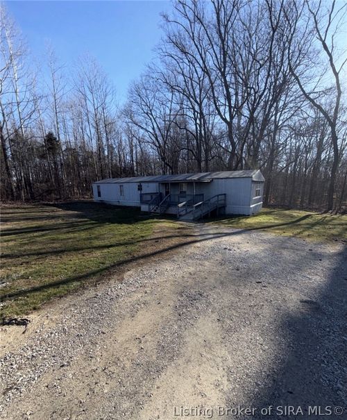 7856 S County Road 575 E, Marengo, IN, 47140-7104 | Card Image