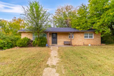 7 E Texas Ave, House other with 4 bedrooms, 2 bathrooms and null parking in COLUMBIA MO | Image 1