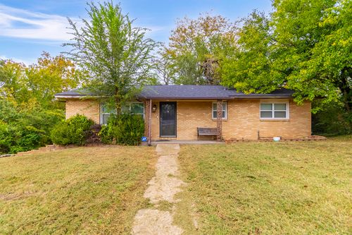 7 E Texas Ave, COLUMBIA, MO, 65202 | Card Image