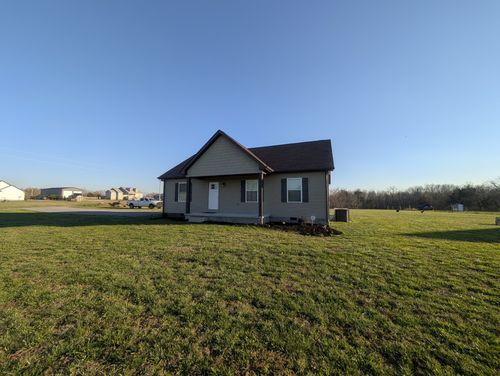 293 Hawkins Rd, Westmoreland, TN, 37186-2564 | Card Image