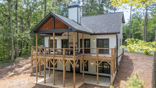32 Hilton Dr, Ellijay, GA, 30540-4450 | Card Image