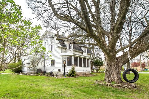 8415 Huron River Drive, Dexter, MI, 48130 | Card Image